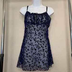 Victoria’s Secret 90s / y2k sheer velvet milkmaid nightie medium